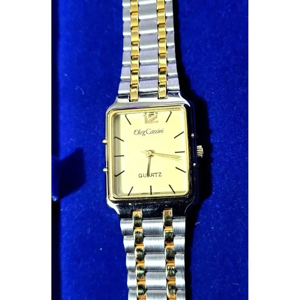 Vintage Rare Oleg Cassini Designer‎ Mens Watch W- Box-Papers